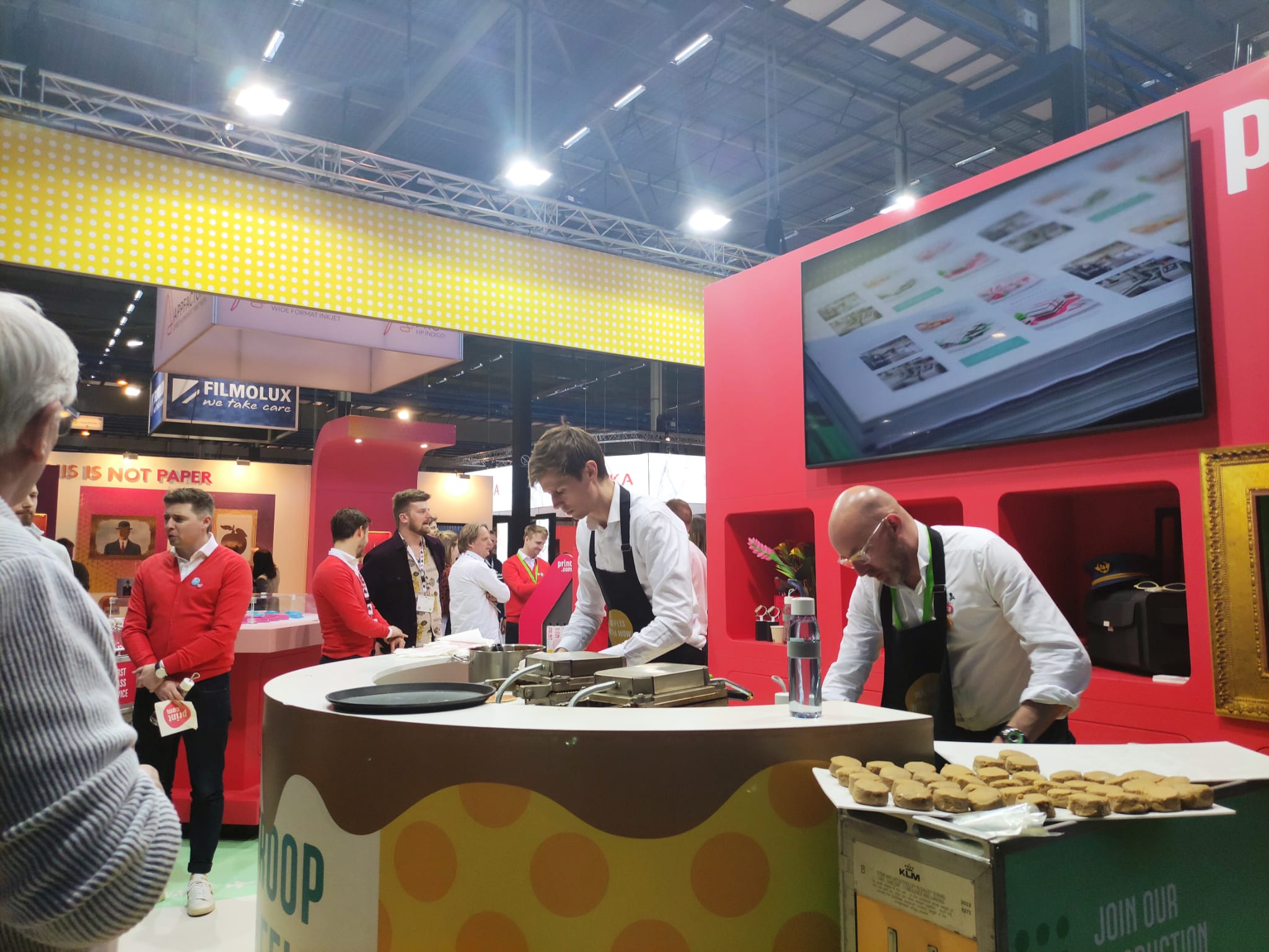 Veel signinspiratie, carwraps en lichtboxen op Sign & Print Expo