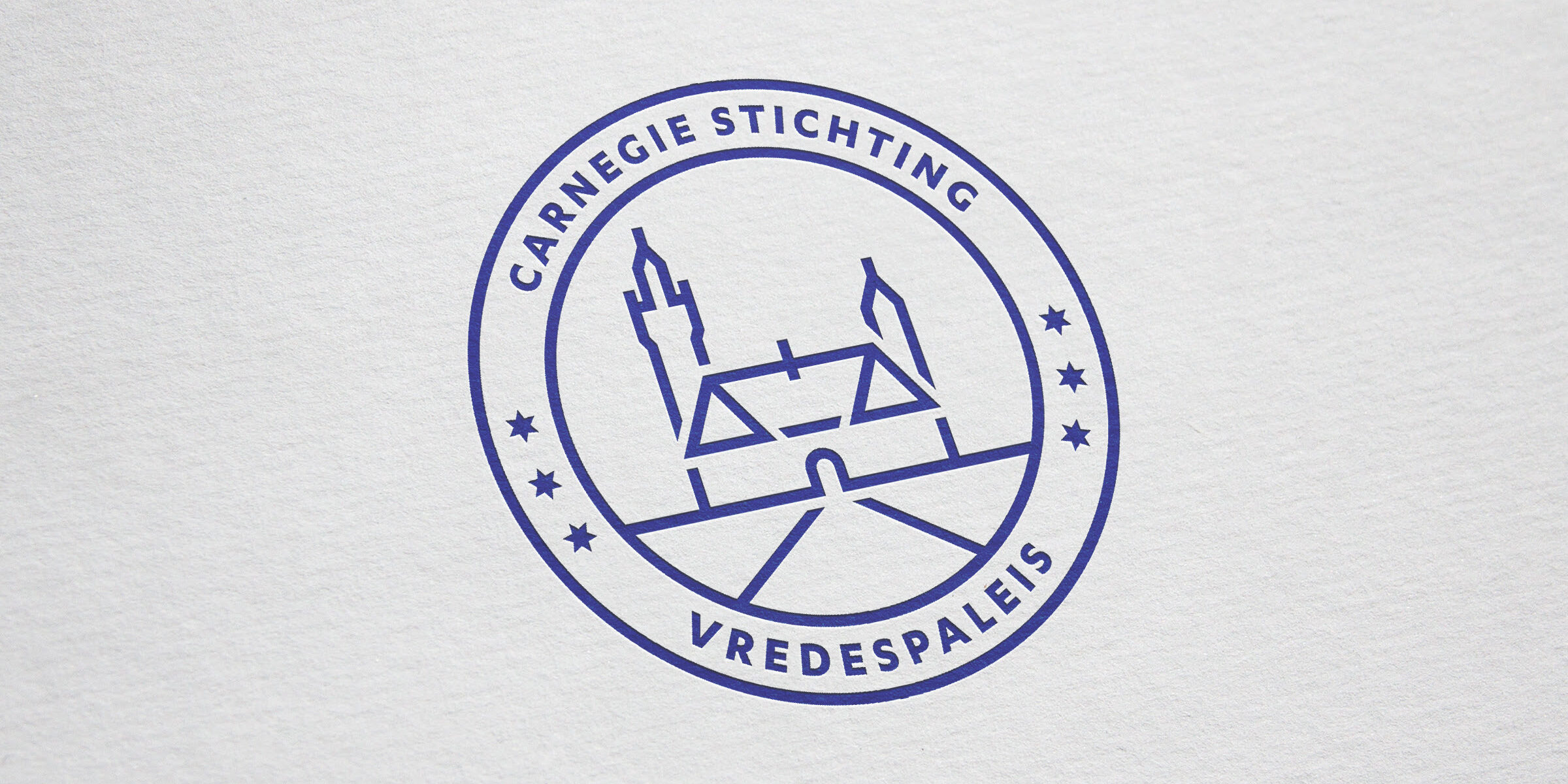 Nieuwe merkindentiteit Vredespaleis